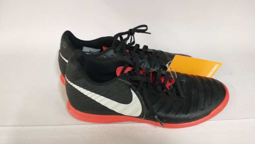 Used Nike Youth 07.0 Indoor Soccer Indoor Cleats