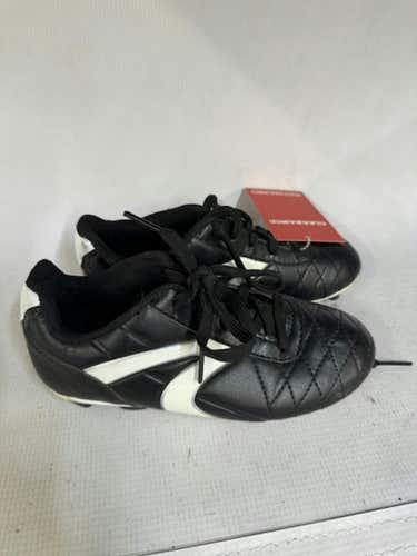 Used Junior 01 Cleat Soccer Outdoor Cleats