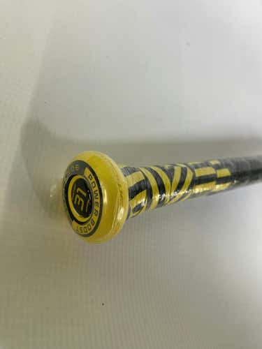 Used Easton Hybrid Compe 31" -5 Drop Youth League Bats