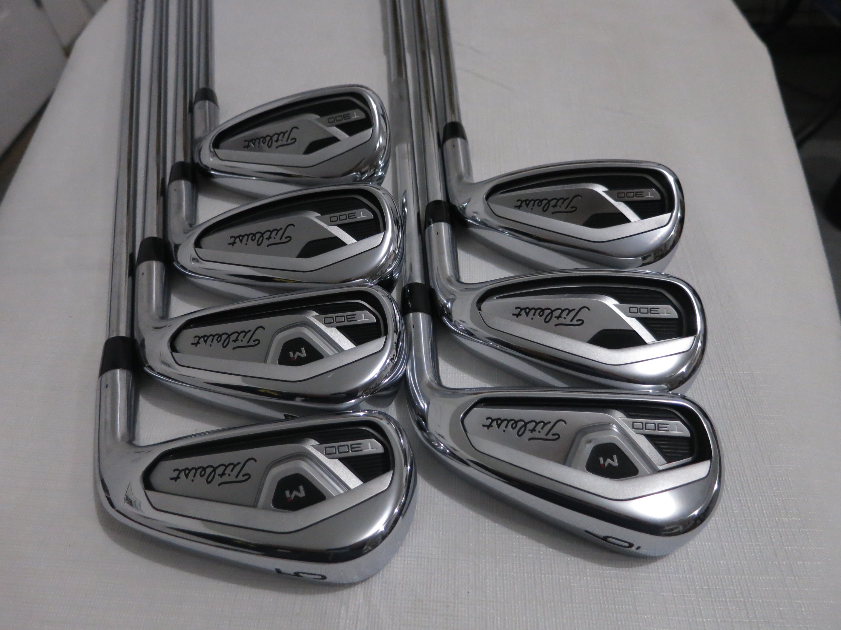 Titleist T200 2023 Iron Set 5-Pw 7pc Flex Stiff TENSEI AV2