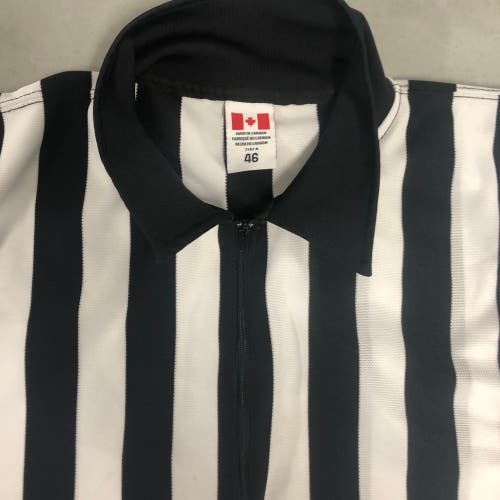 Nearly NEW Referee jersey size 46