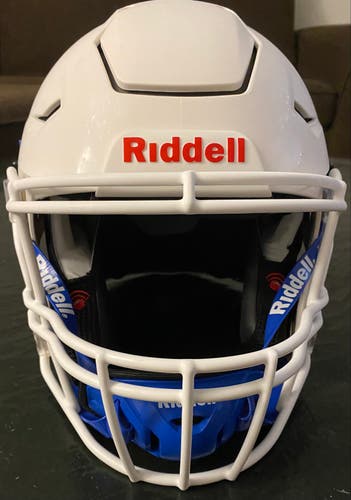 2023 Riddell Speed Flex Football Helmet - White - Small - Brand New