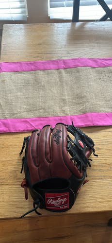 New Infield 11.75" Heart of the Hide Baseball Glove