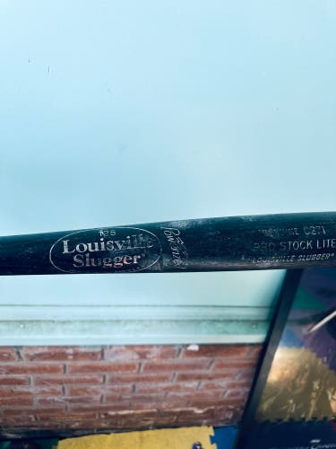 Used Louisville Slugger Wood 20 oz 29" C271 Bat