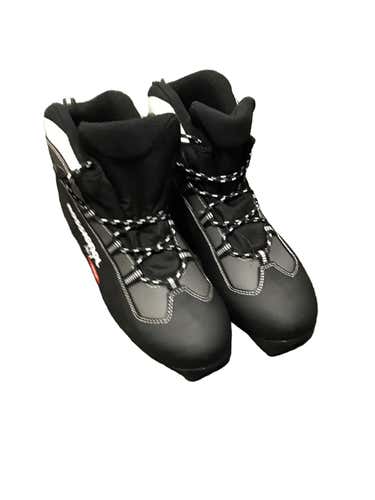 Used Rossignol M 09.5 W 09.5-10 Men's Cross Country Ski Boots