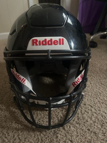 Used Extra Large Youth Riddell SpeedFlex Helmet