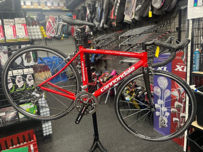 Used Men's Cannondale 50cm synapse Road Bike