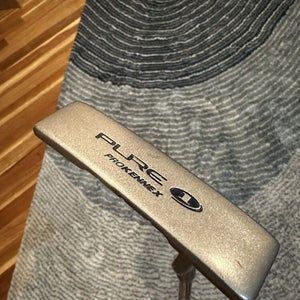 USED RH Pure 1 Pro Kennex Putter Heel Blade Putter Steel 34 1/2"