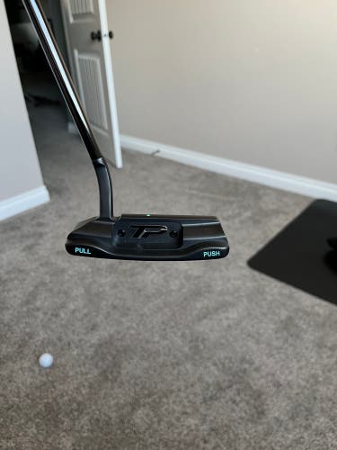 Almost New!! Custom Taylormade TP Soto BLACKED OUT Putter