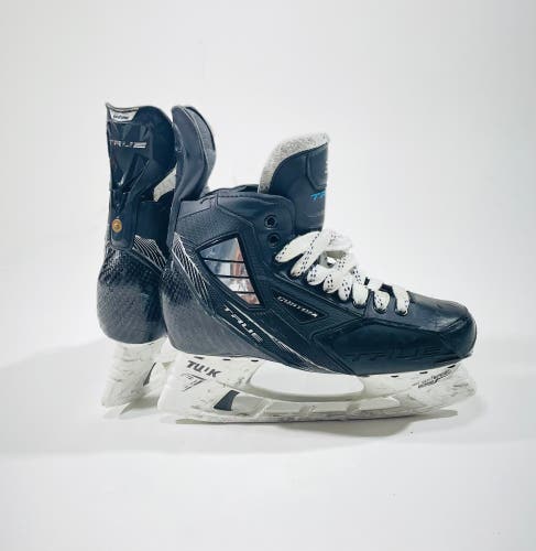 True Pro Custom NHL Pro Stock Skates - Size 9
