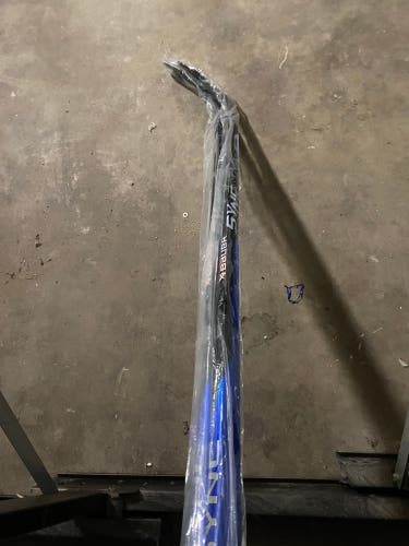 New Senior Bauer Right Handed P92M Nexus Sync Hockey Stick