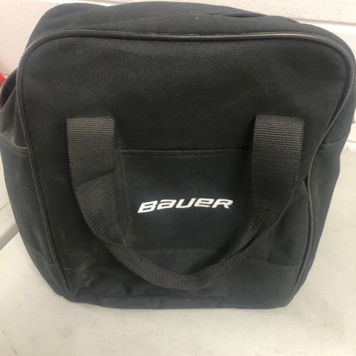 Bauer puck bag (nearly new)