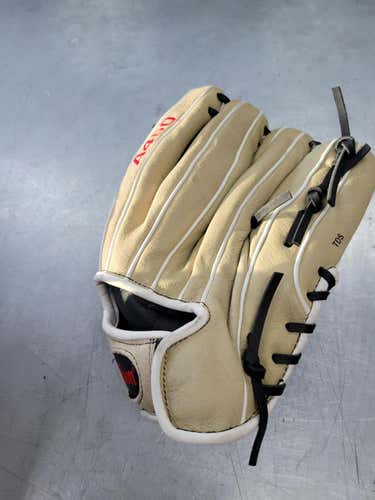 Used Wilson A450 11 1 2" Fielders Gloves