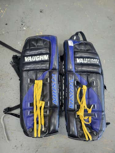 Used Vaughn Vpg 690 28" Goalie Leg Pads