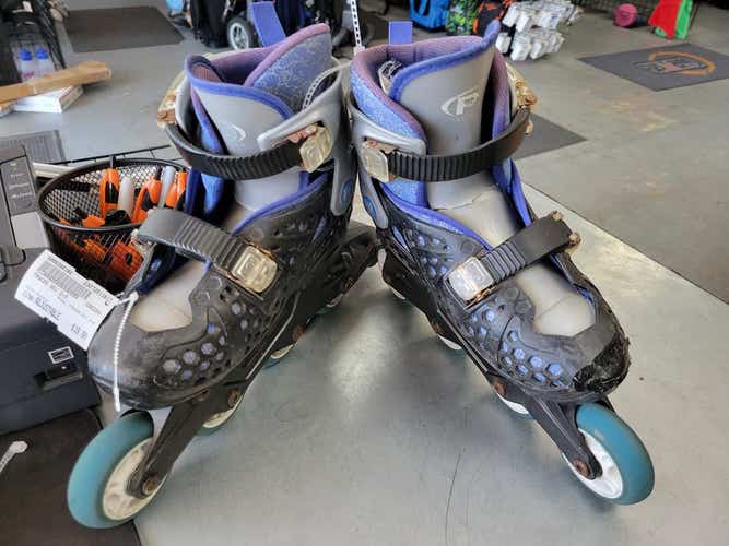 Used Tracer Adj 2-5 Adjustable Inline Skates - Roller And Quad