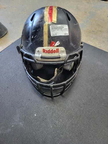 Used Riddell 2016 Edge Xs Football Helmets