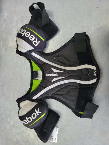 Used Reebok 12k Md Hockey Shoulder Pads