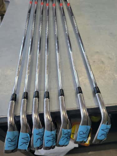 Used Nike Victory Red S 5i-pw Uniflex Steel Shaft Iron Sets