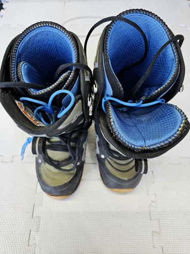 Used Thirtytwo Boots Senior 10 Men's Snowboard Boots