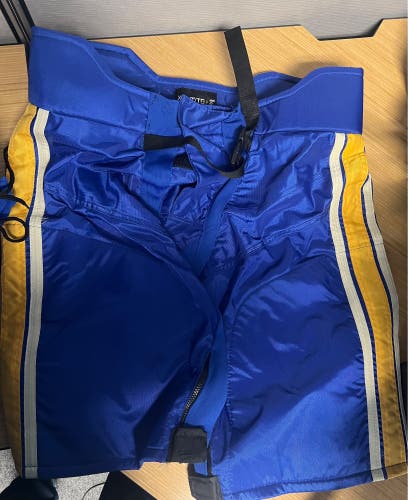 Goalie Blue Used XL Bauer Team Pant Shell