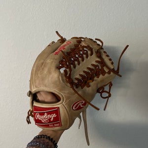 Used  Outfield 11.75" Heart of the Hide Baseball Glove