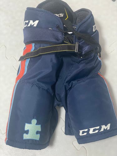 Used CCM Hockey Pants - Islanders Hockey Club