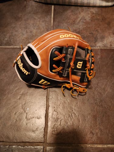 Wilson A2000 1788 Baseball Glove 11.25"