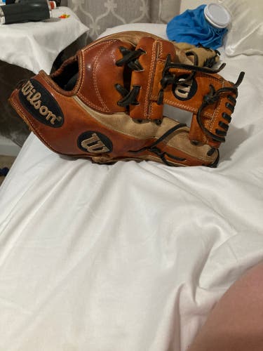 Used Right Hand Throw 11.75" A2K Baseball Glove