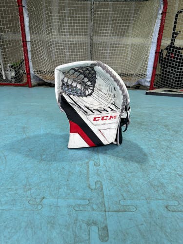 Used CCM Axis 1.9 Senior Glove