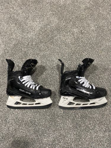 Used Senior Bauer   7.5 Supreme Mach Hockey Skates