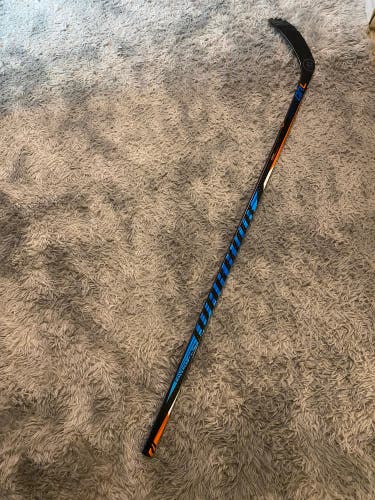 Warrior Right Handed W28 Pro Stock Covert QRL Pro Hockey Stick