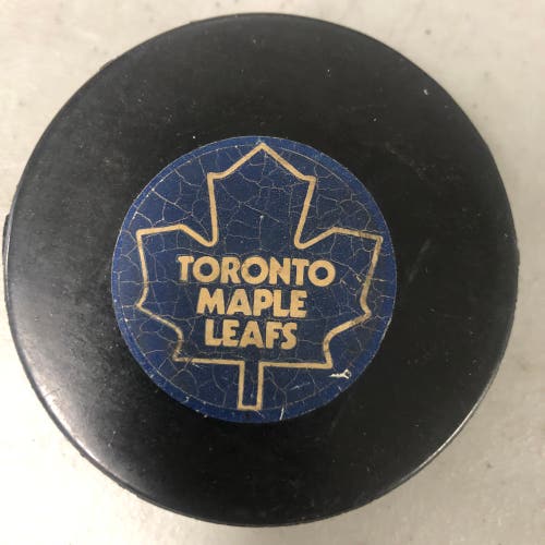 Toronto Maple Leafs puck (vintage)
