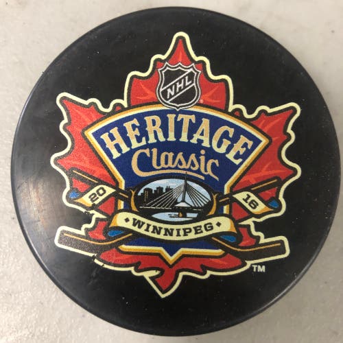 Winnipeg Heritage Classic 2016 puck
