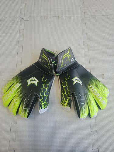 Used Wvvdu Goalie Gloves 9 Soccer Goalie Gloves