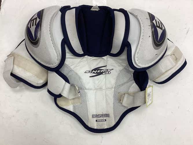 Used Easton Synergy 100 Md Hockey Shoulder Pads