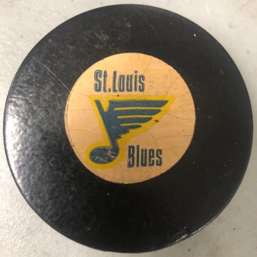 St Louis Blues puck