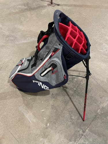 Used Unisex Ping Hoofer Bag