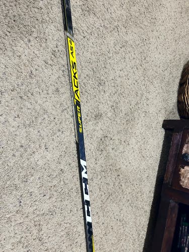 CCM Super Tacks AS2 Intermediate P29 Pro Hockey Stick