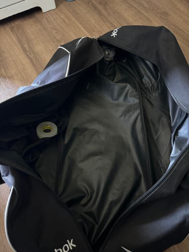 Reebok Hockey Bag and Elbow Pads