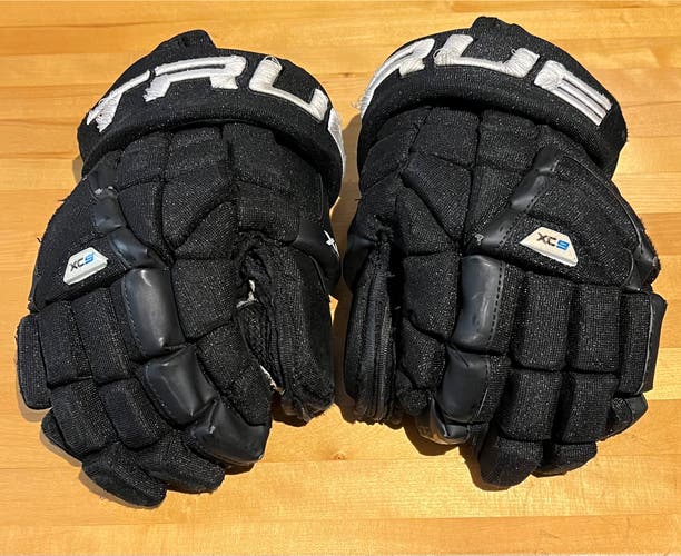Used  True 13" Pro Stock XC9 Gloves Gloves