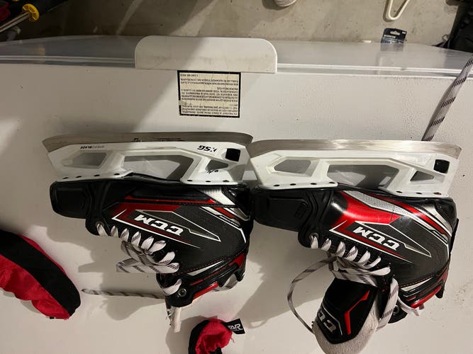 Used Senior CCM Regular Width Size 6 Jetspeed FT480 Hockey Goalie Skates