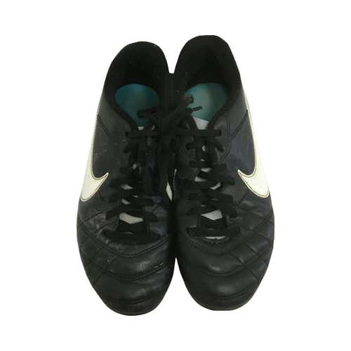 Used Nike Black Low Junior 03.5 Cleat Soccer Outdoor Cleats