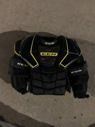 Ccm premier II chest protector
