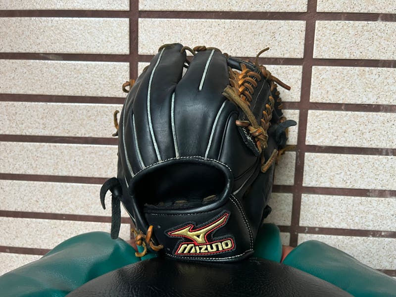 Mizuno Victory Stage Infield 11.75