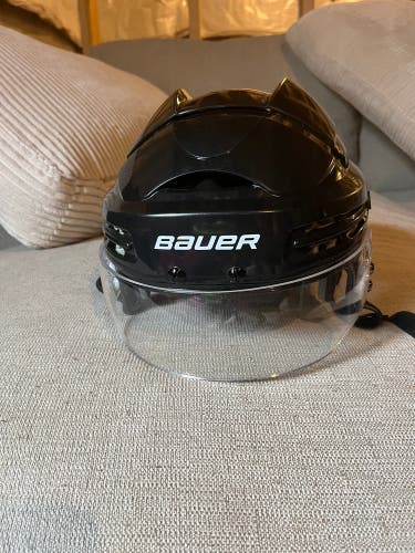 New Large Bauer 5100 Helmet