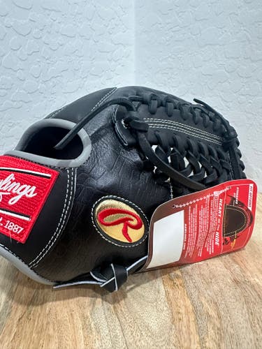 New Right Hand Throw Rawlings Heart of the Hide Baseball Glove 12"- Dallas Keuchel Gameday Model