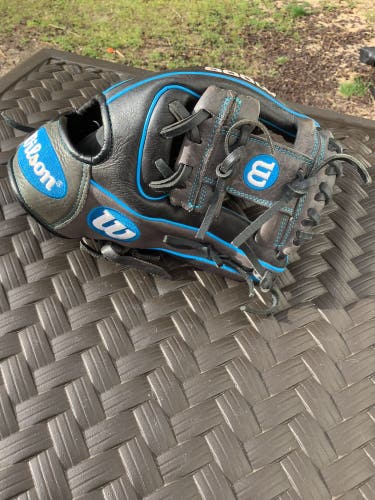 11.25" A1000 Baseball Glove