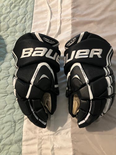 Used Bauer Vapor X7.0 Gloves 14"