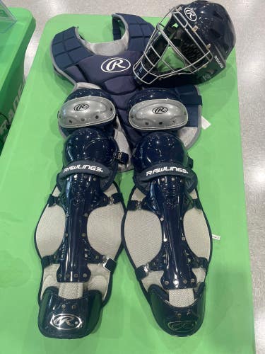 New Navy Adult 17” Rawlings Renegade 2.0 Catcher's Set
