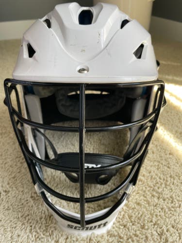 Used  Schutt Rival Helmet